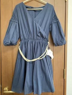 【最終SALE ★新品未使用】Lilly brown ワンピースのサムネイル