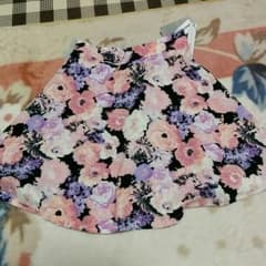 【shirousagi様専用】【CECIL McBEE】花柄ミニスカート☆のサムネイル