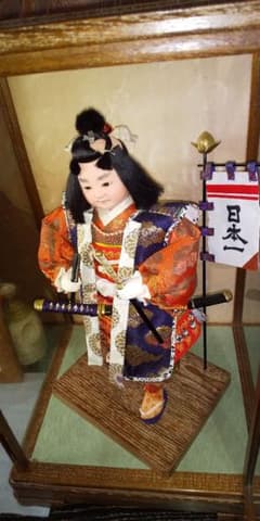 明治極上　京人形司 　福田翠新作 　桃太郎人形　 桑材ケース入 外箱 入 明治極上 京人形司 福田翠新作 桃太郎人形 桑材ケース入 外箱 入