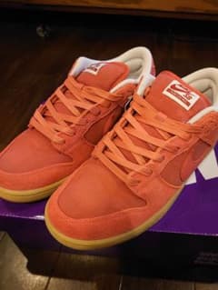 Nike SB Dunk Low "Adobe"のサムネイル