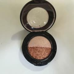 mac アイシャドウのサムネイル