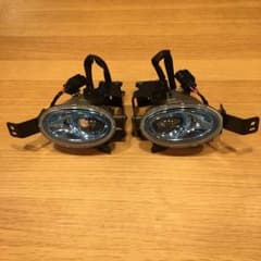 ホンダ ヴェゼル 前期型 ディーラーオプション LEDフォグライトのサムネイル
