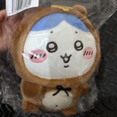 ちいかわ たぬきだもんくじ B賞　たぬきぬいぐるみS ハチワレ