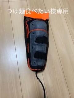 KTMのニープロテクター(膝のプロテクター)のサムネイル
