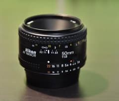 Miさん専用【Nikon】ニコン 単焦点 50mm f1.8のサムネイル