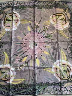 最終お値下げHERMESカレ90 FLOWERS OF SOUTH AFRICAのサムネイル