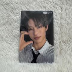 KO1KEYZ ファンミ CD購入特典 トレカ 飯塚亮賀のサムネイル