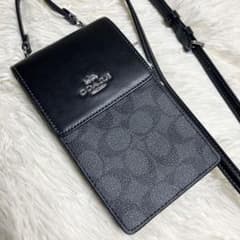 極美品】 COACH スマホショルダー クロスボディ シグネチャー 