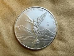 2011年 メキシコ 1オンス 銀貨 リベルタード - メルカリ