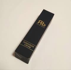 ReZARD beauty　サンクリームのサムネイル