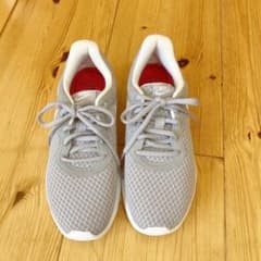 ＊NIKE スニーカー  24cm ＊のサムネイル