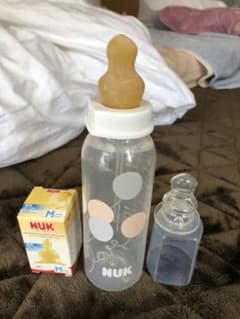 値下げ‼︎NUK スタンダード　天然ゴムニップル　シリコンニップル　哺乳瓶のサムネイル