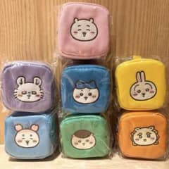 【新品 セミコンプ】ちいかわ カラビナつき 刺繍 スクエアミニポーチ ミニポーチ