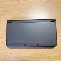 Newニンテンドー3DS ブラックのサムネイル