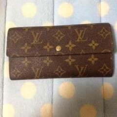 ヴィトン 財布 正規品のサムネイル