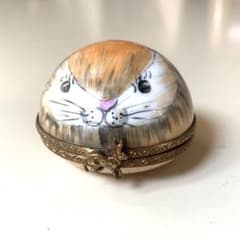 リモージュボックス　うさぎ　ドーム型　フランス　ピルケース リモージュボックス うさぎ ドーム型 フランス ピルケース