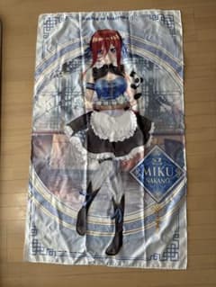 5等分の花嫁中野三玖タペストリーのサムネイル