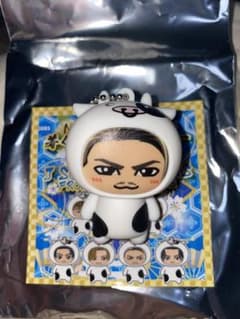 今市隆二 着ぐるみキーホルダー 牛のサムネイル
