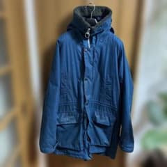 Barbour ネイビー マウンテンパーカー - メルカリ