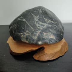 神居古潭石　カムイコタン石　天然記念物　水石　台座付き　鑑賞石 m35314583284_1.jpg?1728686307