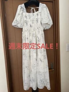 【即購入OK】 titty&Co. フラワーパフスリーブワンピース バックリボンのサムネイル