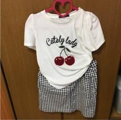 さくらんぼTシャツ&チェックタイトスカートセットお値下げのサムネイル