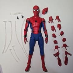 스파이더맨 홈커밍 스타쿠스츠 MAFEX 피규어츠