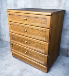 HR868 カリモク　4段　チェスト　4杯　箪笥 HR868 カリモク 4段 チェスト 4杯 箪笥 - メルカリ