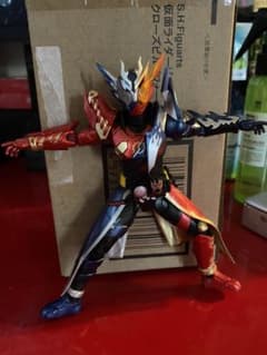 仮面ライダービルド　クローズビルド　アーツのサムネイル