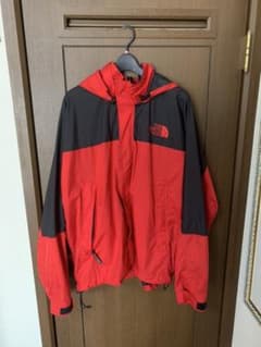 THE NORTH FACE マウンテンパーカーのサムネイル