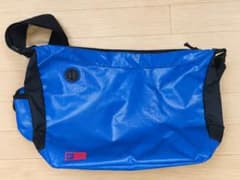 GAP メッセンジャーバッグ 防水 Y2K 2004 メッセンジャー バックのサムネイル