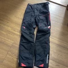 KUSHITANIクシタニ　アロフトパンツ サイズ 黒/赤　定価¥49,500-のサムネイル