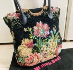 Think Bee! シンクビー バッグ スパンコール 刺繍 ゴブラン織 - メルカリ