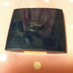 Dior アイシャドウのサムネイル