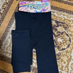 こどもレギンス　スパッツ　150cm 黒　新品未使用　ワンコイン　裏起毛のサムネイル