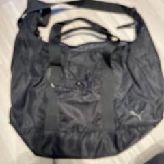 プーマ　ショルダーバッグ