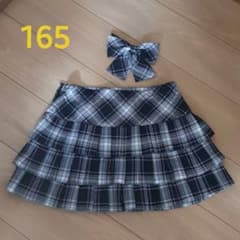 卒業式　女の子　スカート&リボン　165のサムネイル