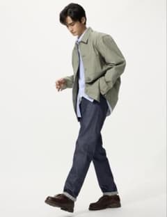 UNIQLO スリムストレートジーンズ　セルビッジ　29のサムネイル