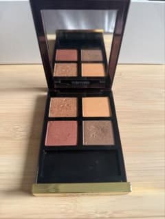TOM FORD アイカラークォード アイシャドウパレット　廃盤カラーのサムネイル