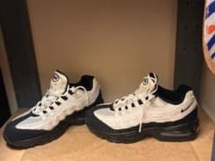 NIKE AIR MAX 95 Parisのサムネイル