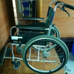 車いす　車椅子のサムネイル