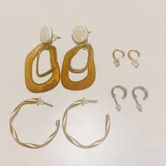 ピアス　4点セットのサムネイル