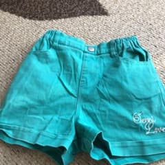 ショートパンツのサムネイル