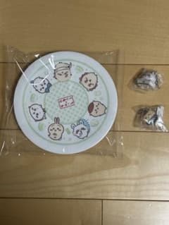 【★★様専用】くら寿司 ちいかわ お皿 1番人気商品 おまけ付きのサムネイル