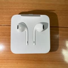 iPhone 純正イヤホン アップルのサムネイル