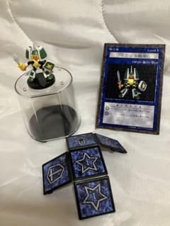 遊戯王 ダンジョンダイスモンスターズ ロケット戦士のサムネイル