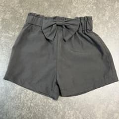 キッズ ブラック ショートパンツ リボン付き80