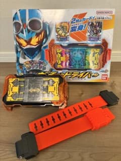 仮面ライダーガッチャード DXガッチャードライバーのサムネイル