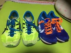 アシックス・NIKE ランニングシューズのサムネイル