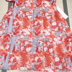 ✨アンティーク長襦袢✨ライトグレーに鮮やかな朱色の孔雀と牡丹と紅梅 